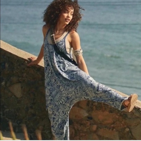 FP Movement by Free People Pants - Free People Movement RARE Hot Shot Onesie. Size Small